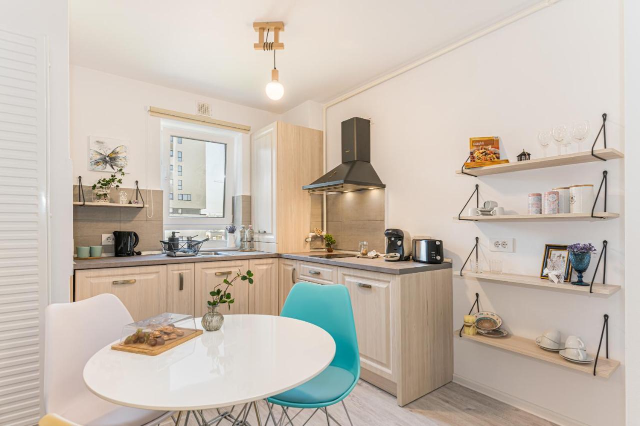 Rentforcomfort Apartment Ella 2 Brassó Kültér fotó